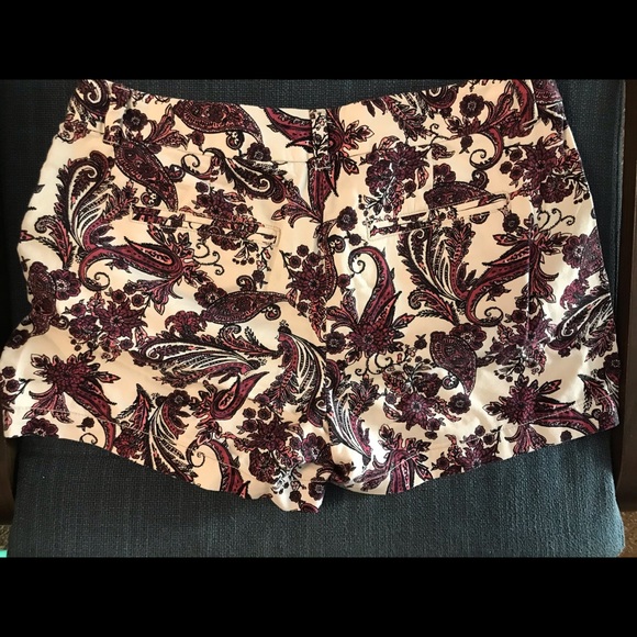 Paisley Shorts - Picture 3 of 5